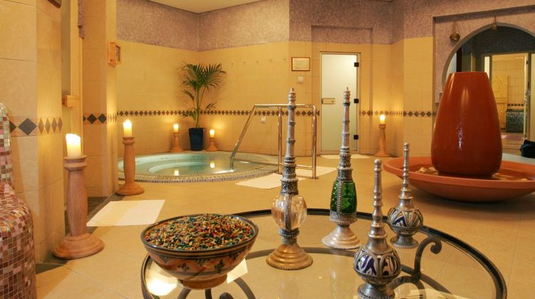 JA Palm Tree Court Spa