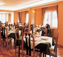 Hotel Naranjo De Bulnes Restaurant