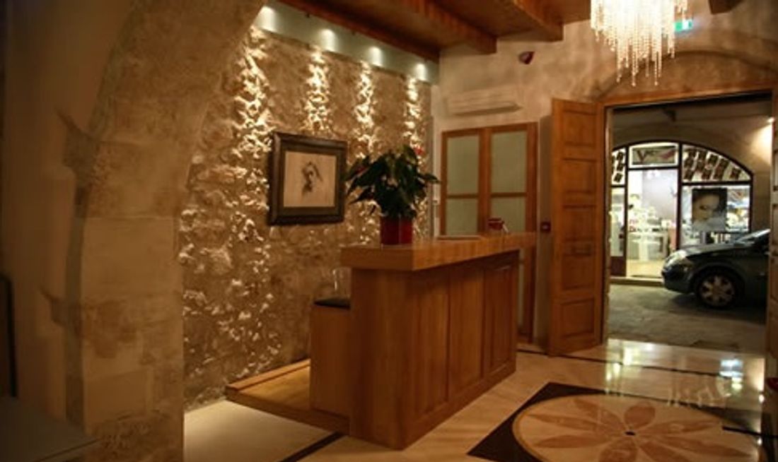 Bellagio Boutique Hotel Lobby