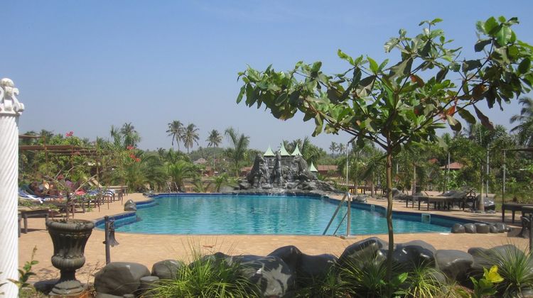 Resort Primo Bom Terra Verde Pool