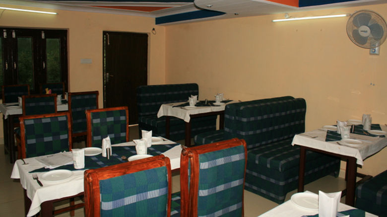 <b>Hotel Pine Havens Room</b>