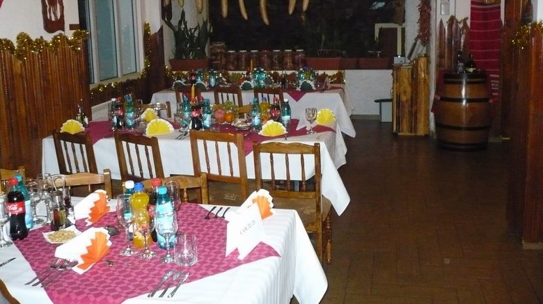 <b>Hotel Vila Select-Predeal Restaurant</b>