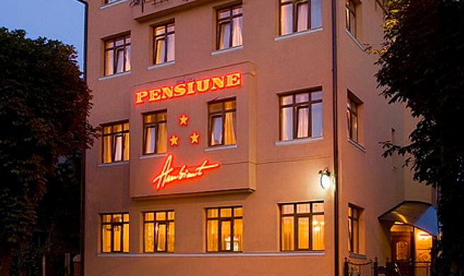 Ambient Pensiune Exterior