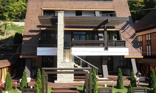 Freya House-Busteni Exterior