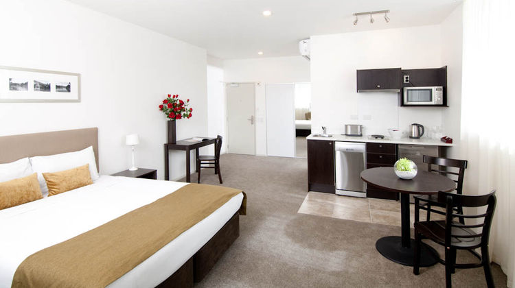 Quest Hamilton Room