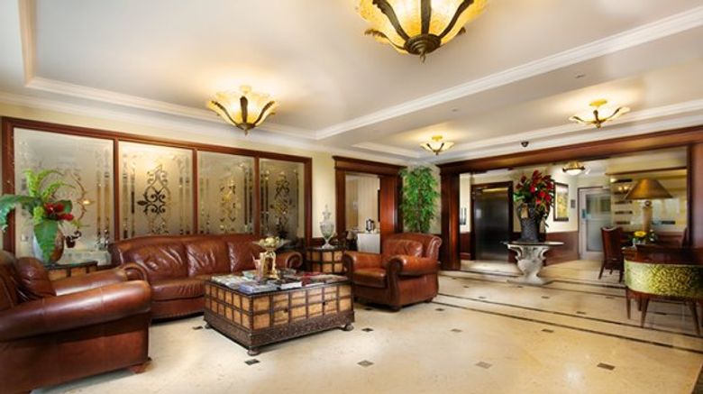 <b>Toscana Inn Hotel Lobby</b>