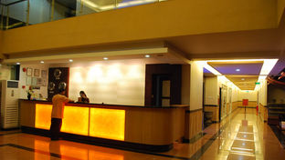 The Orchard Cebu Hotel & Suites