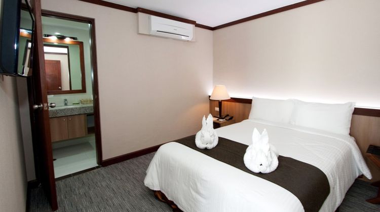 Dohera Hotel Suite
