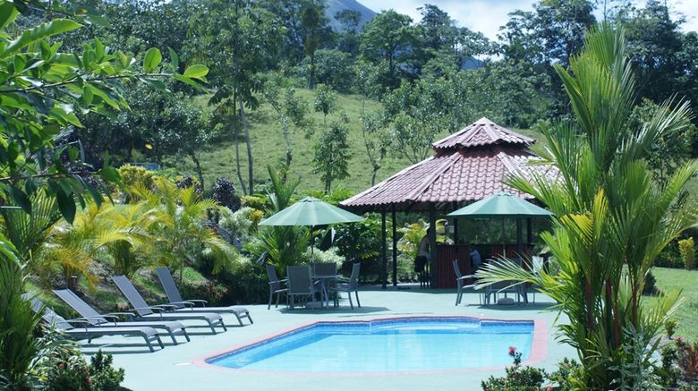 <b>Greenlagoon Falls Park Lodge Pool</b>