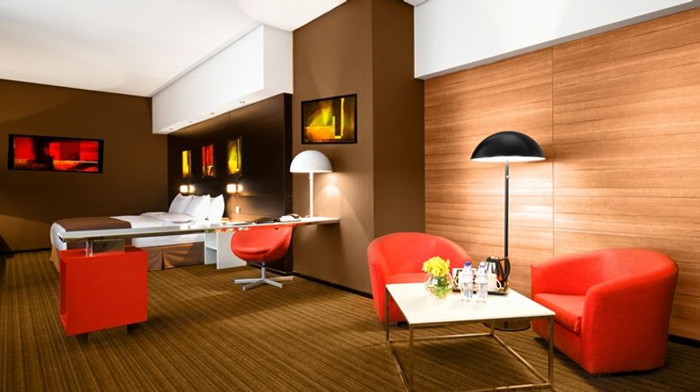 <b>Ramada Hotel & Suites Baku Suite</b> <b>Ramada Hotel & Suites Baku Suite</b>