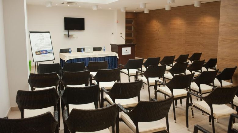 <b>La Casarana Resort Spa-Lido Marini Meeting</b> <b>La Casarana Resort Spa-Lido Marini Meeting</b>
