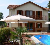 Hullam Villa-Balatonmariafurdo Pool