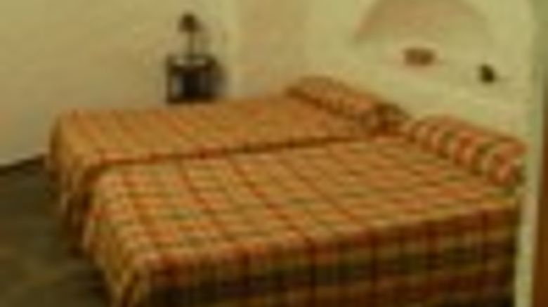 <b>Cuevas del Tio Tobas-Alcudia De Guadix Room</b> <b>Cuevas del Tio Tobas-Alcudia De Guadix Room</b>