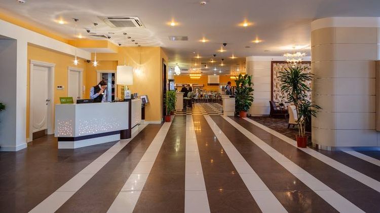 Hilton Garden Inn Krasnodar Lobby