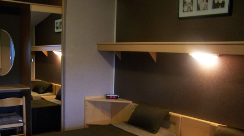 <b>La Motte International Hotel Room</b>