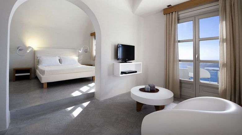 <b>Avaton Santorini Spa Resort Suite</b>