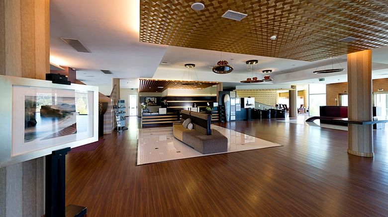 <b>Penafiel Park Hotel Lobby</b>
