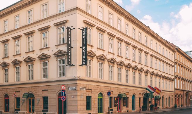 Hotel Zenit Budapest Palace Exterior