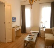 ODDA Hotel Suite