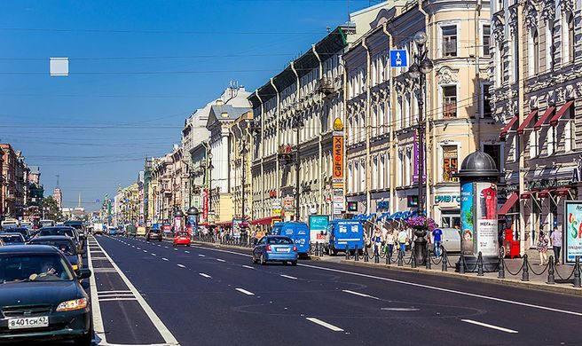 Nevsky Central Hotel Exterior