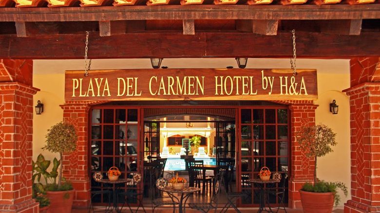 Playa Del Carmen Hotel By H and A Exterior