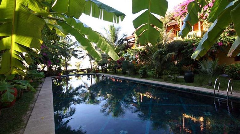Full Moon Beach  and  Jibe Beach Club Exterior