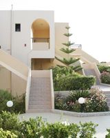 Nanakis Beach Apartments
