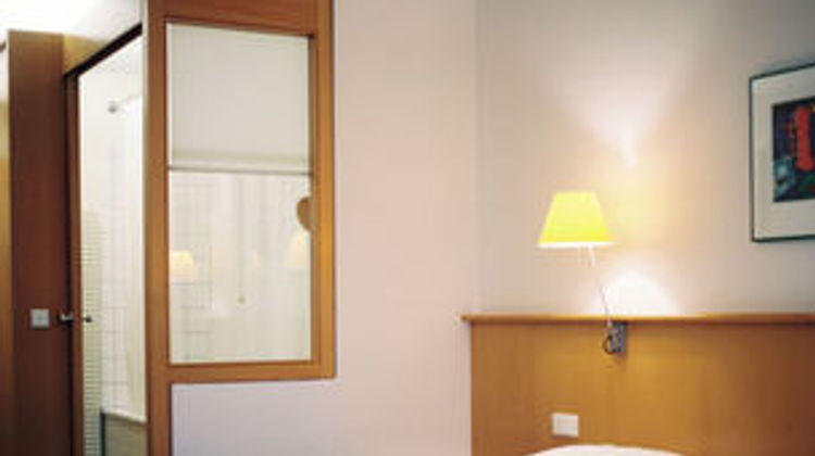 Kyriad Vienna Altmannsdorf Room
