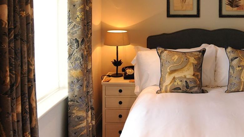 Peri  and  Eds Mountain Hideaway Room