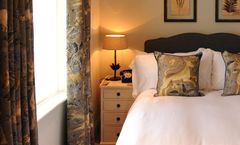 Peri & Ed's Mountain Hideaway