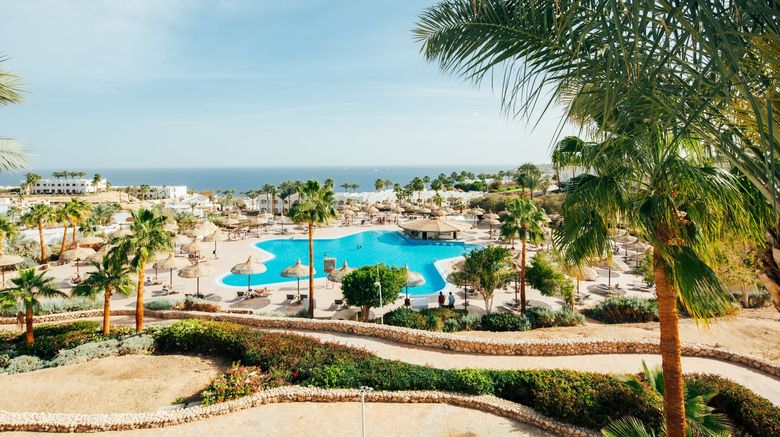 <b>El Sultan at Domina Coral Bay Resort Pool</b>