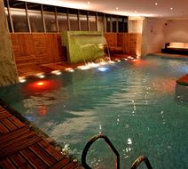 Contemporary Heights Hotel Pool