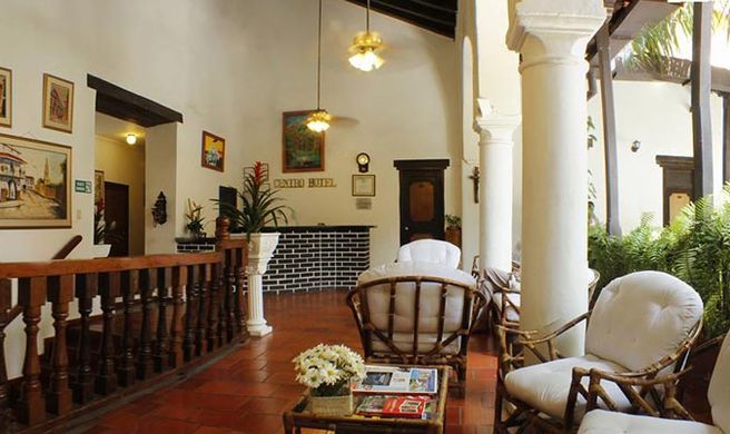 Centro Hotel Cartagena Lobby