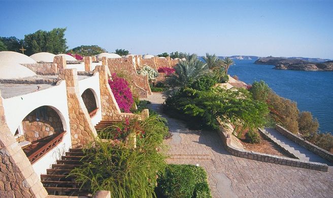Seti Abu Simbel Lake Resort Exterior