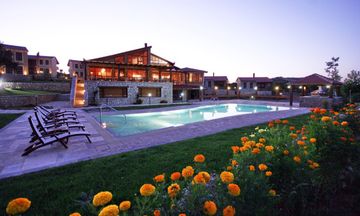 Vitina House Forest Resort