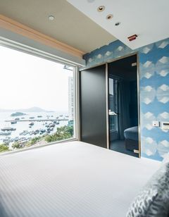 Ovolo Aberdeen Harbour