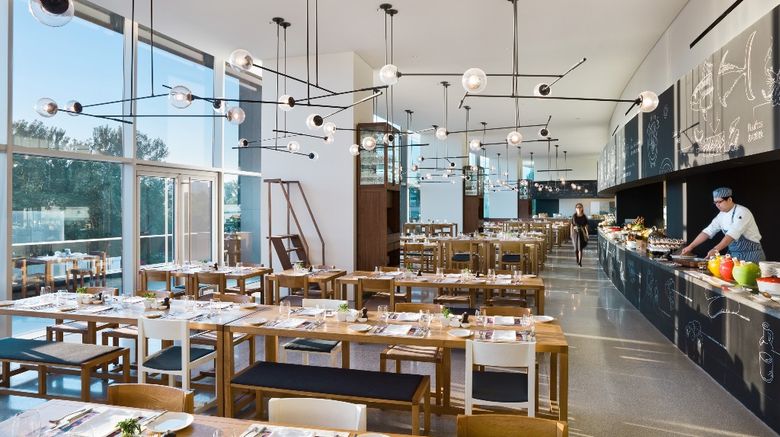 <b>EAST Beijing Restaurant</b>