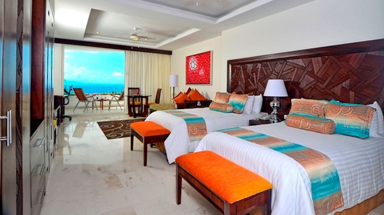 <b>Grand Miramar Resort & Spa Room</b>