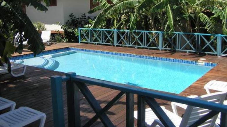 <b>Westhill Bungalows Pool</b>
