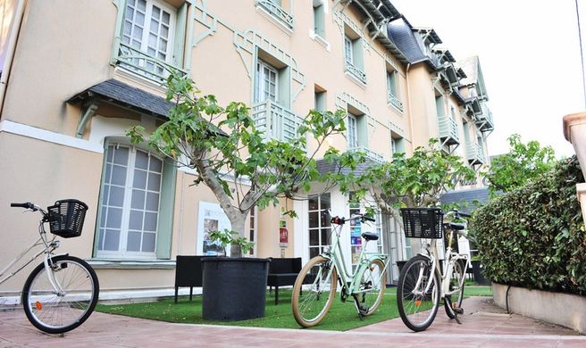 Hotel Villa Flornoy Exterior