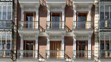 <b>Eric Voekel Madrid Suites Exterior</b>