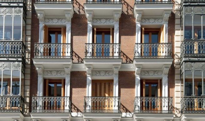 Eric Voekel Madrid Suites Exterior