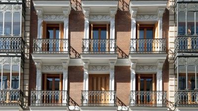 Eric Voekel Madrid Suites