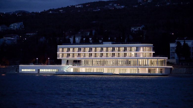 Hotel Amabilis Exterior