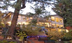 Long Lake Waterfront Bed & Breakfast