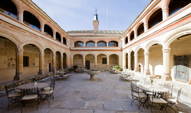 San Antonio El Real Hotel Exterior
