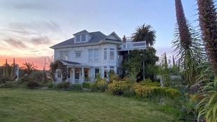 Weller House Inn