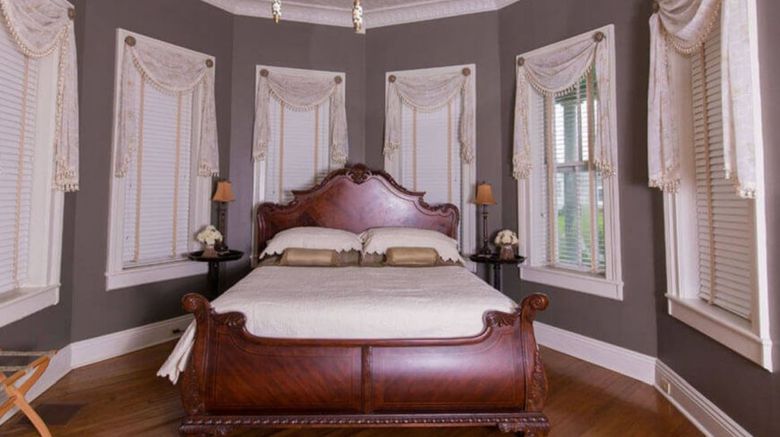 <b>The Caldwell House Room</b>