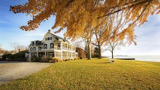 Sandaway Waterfront Lodging