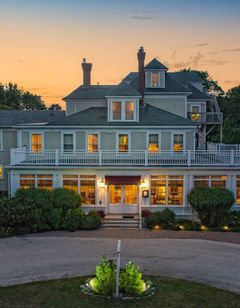 Bass Cottage Inn